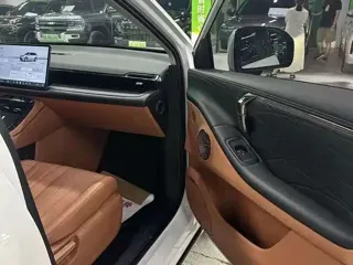 Aion V 2025 купить из Китая, цена 3 604 000 ₽ — Suifenhe Auto