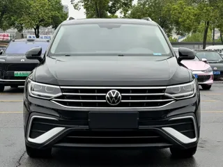 Volkswagen Tiguan L 2023 купить из Китая, цена 2 248 000 ₽ — Suifenhe Auto