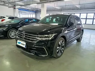 Volkswagen Tiguan L 2025 купить из Китая, цена 3 962 000 ₽ — Suifenhe Auto
