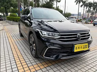 Volkswagen Tiguan L 2024 купить из Китая, цена 3 486 000 ₽ — Suifenhe Auto