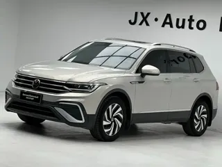 Volkswagen Tiguan L 2023 купить из Китая, цена 2 626 000 ₽ — Suifenhe Auto
