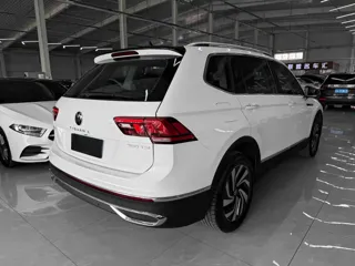 Volkswagen Tiguan L 2023 купить из Китая, цена 2 667 000 ₽ — Suifenhe Auto