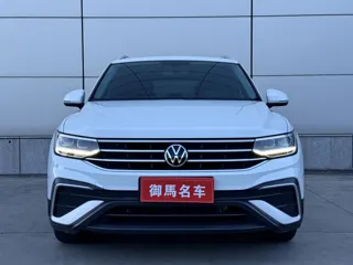 Volkswagen Tiguan L 2022 купить из Китая, цена 2 847 000 ₽ — Suifenhe Auto