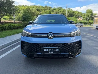 Volkswagen Tiguan L 2025 купить из Китая, цена 4 634 000 ₽ — Suifenhe Auto