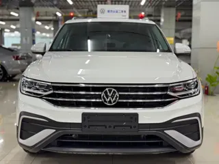 Volkswagen Tiguan L 2023 купить из Китая, цена 2 717 000 ₽ — Suifenhe Auto