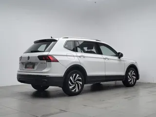 Volkswagen Tiguan L 2024 купить из Китая, цена 3 198 000 ₽ — Suifenhe Auto