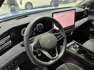 Volkswagen Tiguan L 2024 купить из Китая, цена 4 576 000 ₽ — Suifenhe Auto