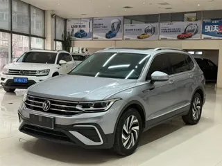 Volkswagen Tiguan L 2023 купить из Китая, цена 2 769 000 ₽ — Suifenhe Auto