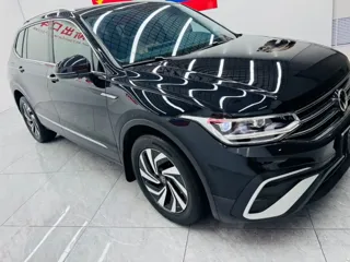 Volkswagen Tiguan L 2022 купить из Китая, цена 2 717 000 ₽ — Suifenhe Auto