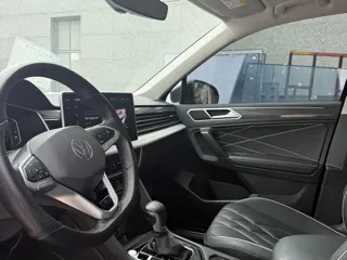 Volkswagen Tiguan L 2024 купить из Китая, цена 3 836 000 ₽ — Suifenhe Auto