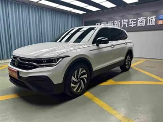 Volkswagen Tiguan L 2024 купить из Китая, цена 3 600 000 ₽ — Suifenhe Auto