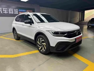 Volkswagen Tiguan L 2024 купить из Китая, цена 3 600 000 ₽ — Suifenhe Auto