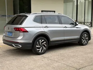 Volkswagen Tiguan L 2023 купить из Китая, цена 2 706 000 ₽ — Suifenhe Auto