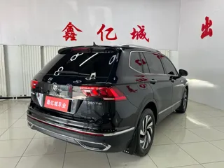 Volkswagen Tiguan L 2023 купить из Китая, цена 2 496 000 ₽ — Suifenhe Auto
