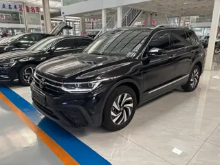 Volkswagen Tiguan L 2025 купить из Китая, цена 3 838 000 ₽ — Suifenhe Auto