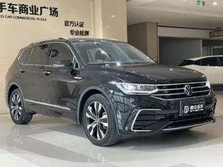 Volkswagen Tiguan L 2024 купить из Китая, цена 3 927 000 ₽ — Suifenhe Auto