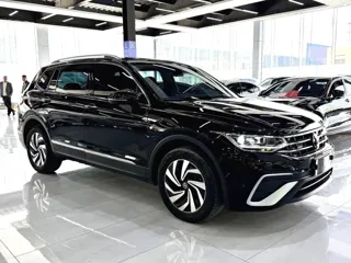 Volkswagen Tiguan L 2023 купить из Китая, цена 2 641 000 ₽ — Suifenhe Auto