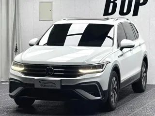 Volkswagen Tiguan L 2023 купить из Китая, цена 2 769 000 ₽ — Suifenhe Auto