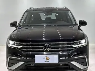 Volkswagen Tiguan L 2023 купить из Китая, цена 2 977 000 ₽ — Suifenhe Auto