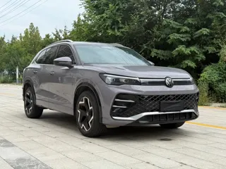 Volkswagen Tiguan L 2024 купить из Китая, цена 3 569 000 ₽ — Suifenhe Auto