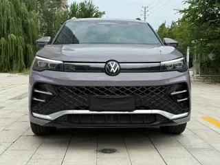 Volkswagen Tiguan L 2024 купить из Китая, цена 3 569 000 ₽ — Suifenhe Auto