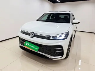 Volkswagen Tiguan L 2024 купить из Китая, цена 4 150 000 ₽ — Suifenhe Auto