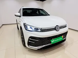 Volkswagen Tiguan L 2024 купить из Китая, цена 4 150 000 ₽ — Suifenhe Auto