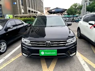 Volkswagen Tiguan L 2021 купить из Китая, цена 1 677 000 ₽ — Suifenhe Auto