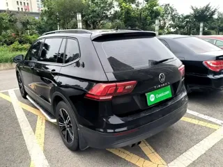 Volkswagen Tiguan L 2021 купить из Китая, цена 1 677 000 ₽ — Suifenhe Auto