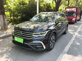 Volkswagen Tiguan L 2025 купить из Китая, цена 3 587 000 ₽ — Suifenhe Auto