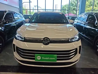 Volkswagen Tiguan L 2024 купить из Китая, цена 4 152 000 ₽ — Suifenhe Auto