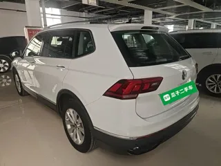 Volkswagen Tiguan L 2024 купить из Китая, цена 3 001 000 ₽ — Suifenhe Auto