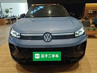 Volkswagen Tiguan L 2024 купить из Китая, цена 4 521 000 ₽ — Suifenhe Auto