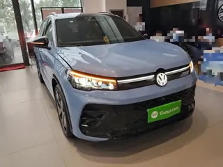 Volkswagen Tiguan L 2025 купить из Китая, цена 4 565 000 ₽ — Suifenhe Auto