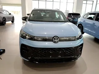Volkswagen Tiguan L 2024 купить из Китая, цена 4 086 000 ₽ — Suifenhe Auto