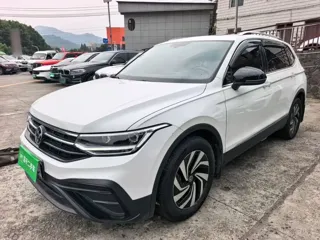 Volkswagen Tiguan L 2024 купить из Китая, цена 3 405 000 ₽ — Suifenhe Auto