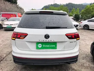 Volkswagen Tiguan L 2024 купить из Китая, цена 3 405 000 ₽ — Suifenhe Auto