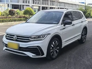 Volkswagen Tiguan L 2024 купить из Китая, цена 3 954 000 ₽ — Suifenhe Auto