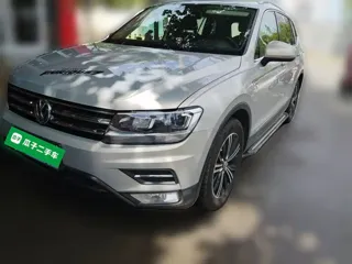Volkswagen Tiguan L 2019 купить из Китая, цена 1 640 000 ₽ — Suifenhe Auto