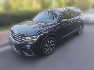 Volkswagen Tiguan L 2024 купить из Китая, цена 4 010 000 ₽ — Suifenhe Auto