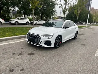 Audi A3 2022 купить из Китая, цена 1 989 000 ₽ — Suifenhe Auto