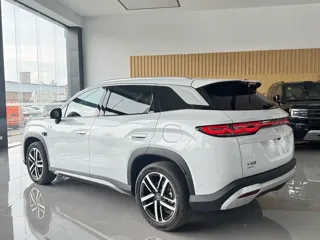 BYD Song L DM-i 2026 купить из Китая, цена 3 588 000 ₽ — Suifenhe Auto