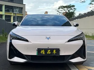 ARCFOX S 2025 купить из Китая, цена 3 332 000 ₽ — Suifenhe Auto
