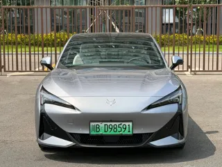 ARCFOX S 2025 купить из Китая, цена 3 423 000 ₽ — Suifenhe Auto