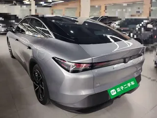 ARCFOX S 2026 купить из Китая, цена 3 816 000 ₽ — Suifenhe Auto
