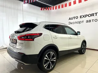 Nissan Qashqai 2022 купить из Китая, цена 1 932 000 ₽ — Suifenhe Auto