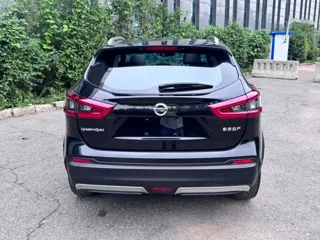 Nissan Qashqai 2023 купить из Китая, цена 2 010 000 ₽ — Suifenhe Auto