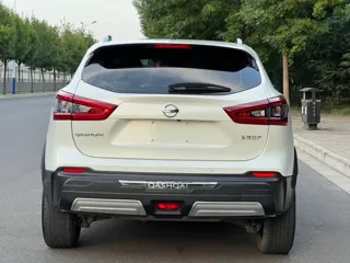 Nissan Qashqai 2022 купить из Китая, цена 1 934 000 ₽ — Suifenhe Auto
