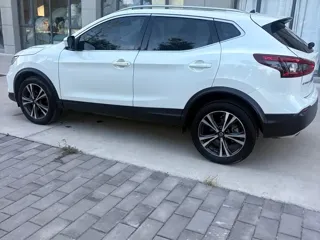 Nissan Qashqai 2023 купить из Китая, цена 1 921 000 ₽ — Suifenhe Auto