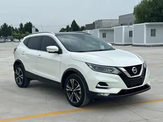 Nissan Qashqai 2022 купить из Китая, цена 1 934 000 ₽ — Suifenhe Auto